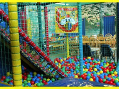 Playmates Childrens Play Centre
