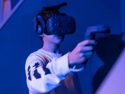 DNA VR - London's First Virtual Reality Arcade (Battersea)