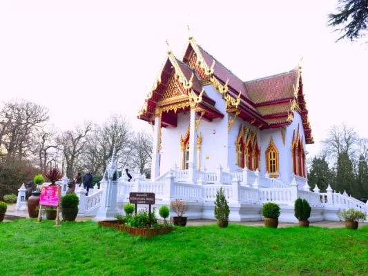 Buddhapadipa Temple